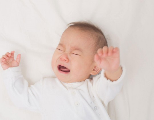 Giải mã bí ẩn giấc ngủ: Tại sao bé sơ sinh không chịu ngủ?