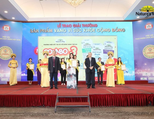 Báo chí đưa tin: Nature's Way Việt Nam 3 năm liên tiếp đạt "Sản phẩm vàng vì sức khỏe cộng đồng"