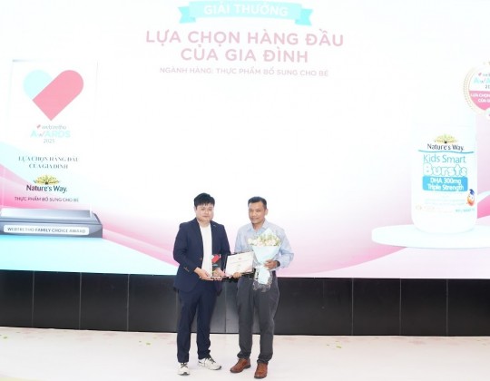 Hai sản phẩm DHA của Nature’s Way được vinh danh tại Webtretho Awards 2025