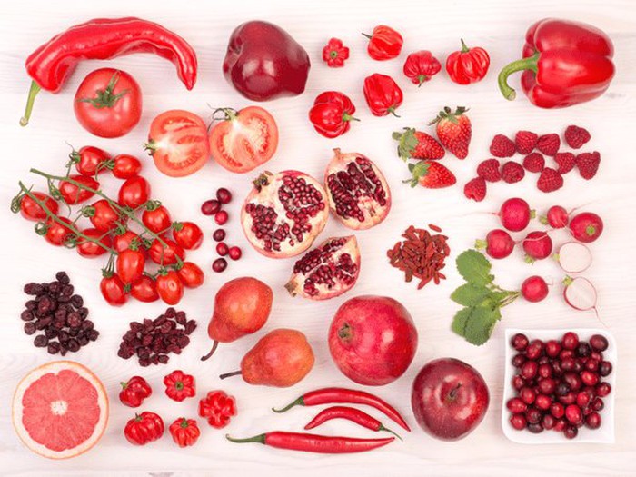 Collagen có trong những thực phẩm nào nhiều nhất? Trái cây màu đỏ